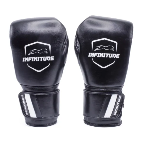 RAIDER PRO BOXING GLOVES | Black & White
