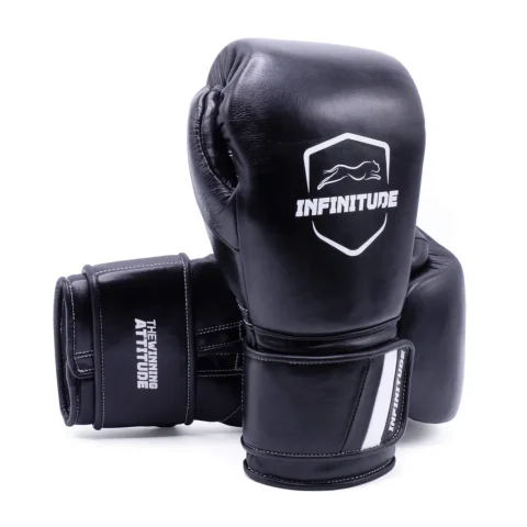 RAIDER PRO BOXING GLOVES | Black & White