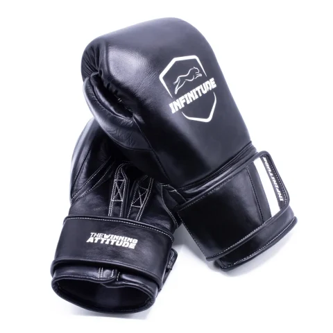 RAIDER PRO BOXING GLOVES | Black & White