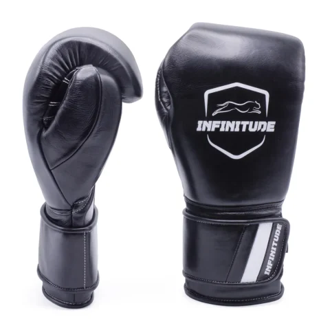 RAIDER PRO BOXING GLOVES | Black & White