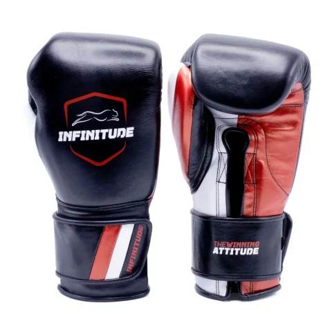 RAIDER PRO BOXING GLOVES | Black & Red