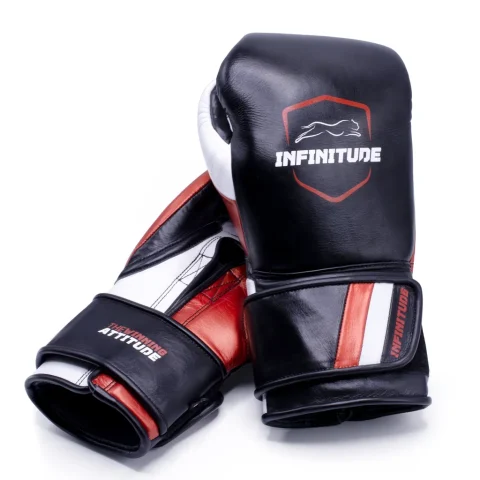 RAIDER PRO BOXING GLOVES | Black & Red